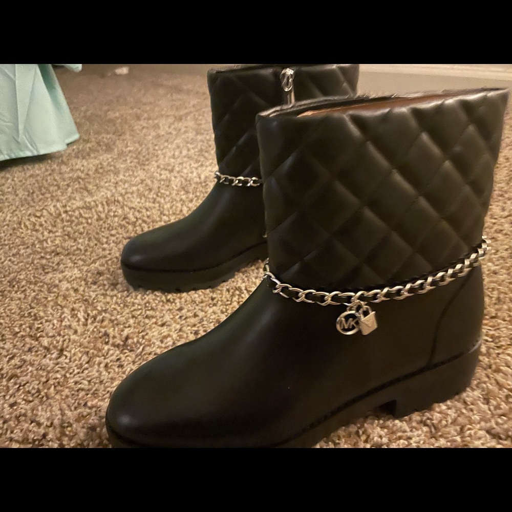 New Michael Kors heel boots